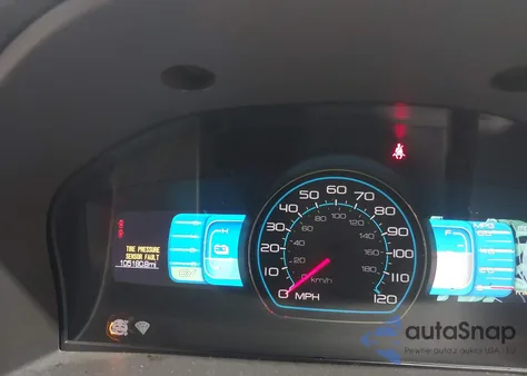 2010 Ford Fusion Hybrid from USA, damaged, VIN 3FADP0L30AR152547